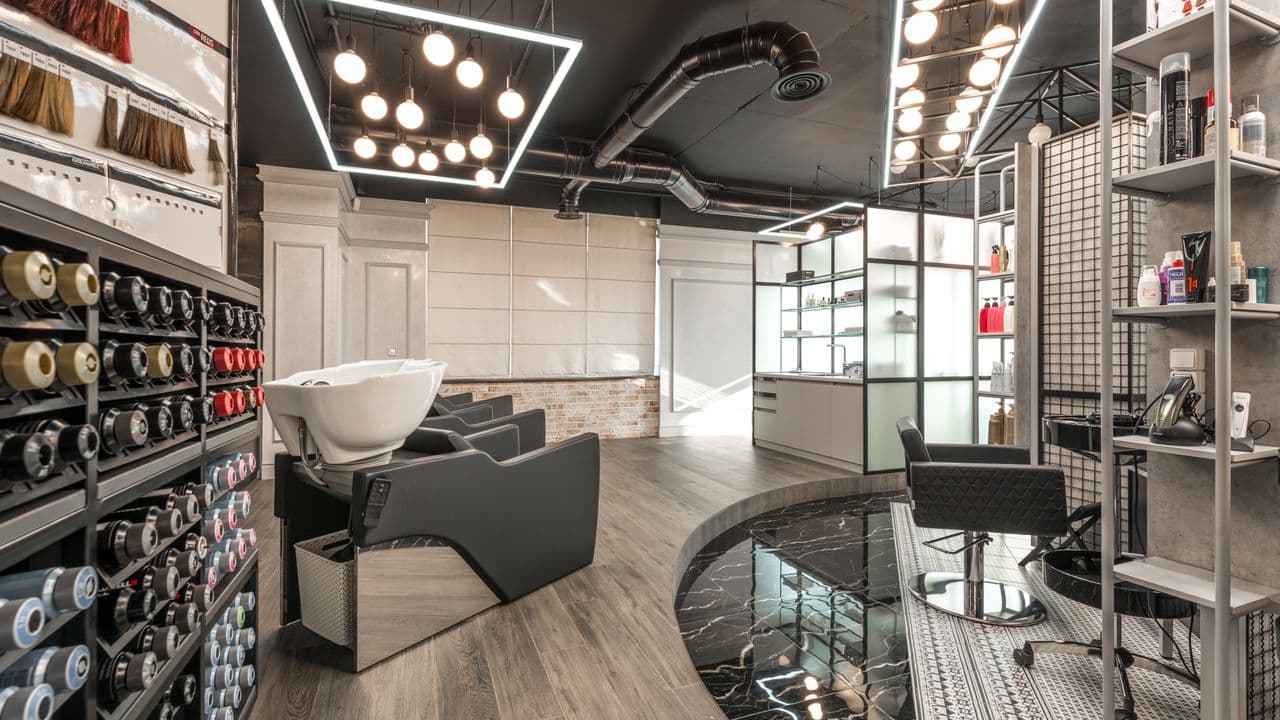 b.suite SALON